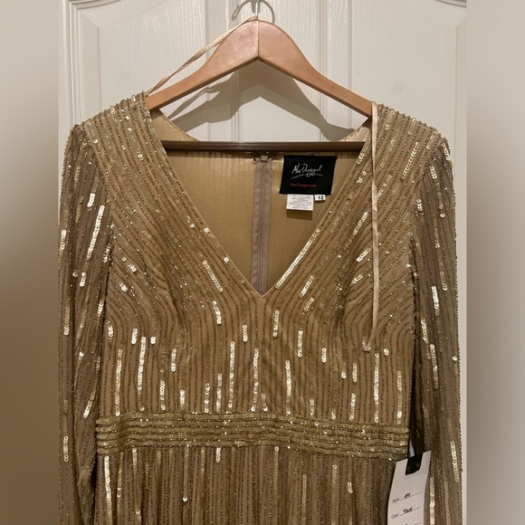 Mac Duggal Long Sleeve V-Neck Gold Gown - Picture 9 of 16